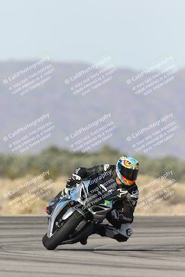 media/Nov-30-2025-TrackXperience (Sun) [[c0061d280f]]/3-Level 1/Session 3 (Turn 16)/